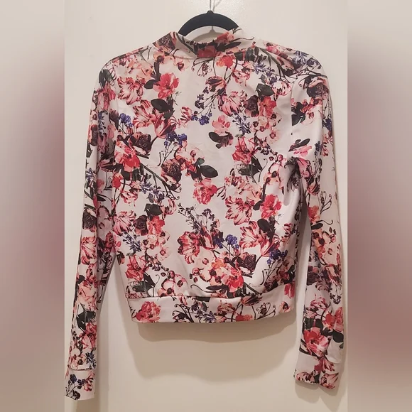 Jacket - Picture 2 of 4